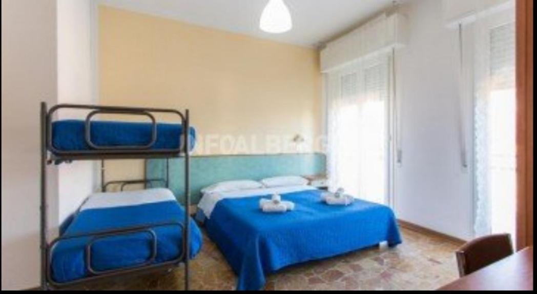 Hotel Ariosto Rimini Exteriör bild