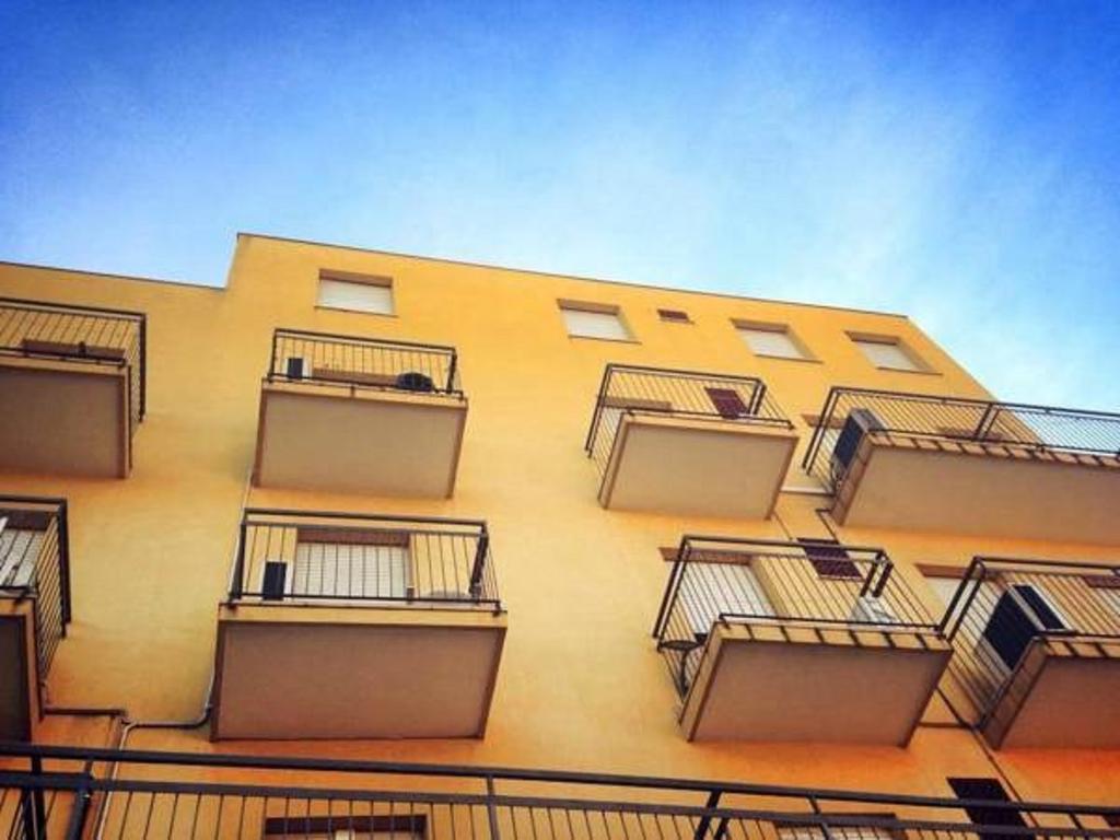 Hotel Ariosto Rimini Exteriör bild